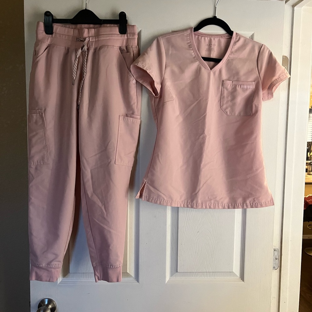 Jaanuu Pink XS Scrubs Joggers